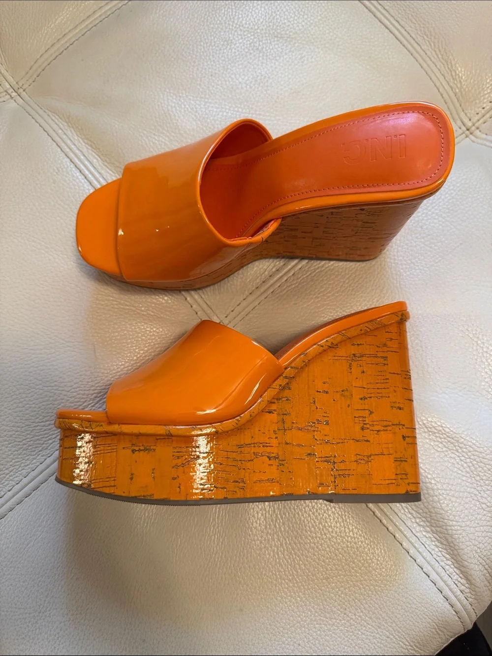 🧡 NEW Orange Wedge Sandals - Women 7